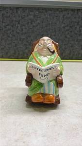 lot 1101 image: Retirement Fund Ceramic Piggy Bank. (SSGrandma)