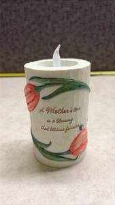 lot 1108 image: Mothers Love LED Candle with Tulips and Butterfly. (SSGrandma)
