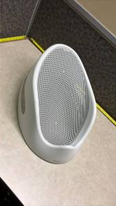 lot 1127 image: Angelcare Baby Bath Support seat
