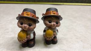 lot 1161 image: Pilgrim Chipmunk Salt and Pepper Set. (SS)