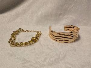 lot 2110 image: Gold Tone Textured Cuff Bracelet  Gold Chain Bracelet