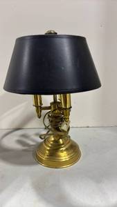 lot 1017 image: Traditional Brass Bouillotte Lamp with Black Shade 1 ft tall