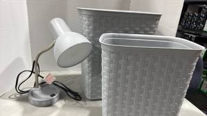 lot 1085 image: Plastic waste baskets and desk lamp
