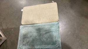 lot 1088 image: Bath Mats