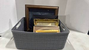 lot 1089 image: Picture frames in storage basket