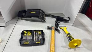 lot 1131 image: Dewalt drillbits, Stanley floor chisel and more