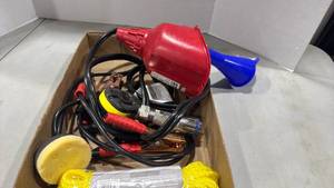 lot 1154 image: Jumper cables, rope, funnels and more