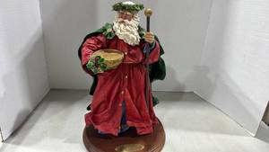 lot 2023 image: Clothtique Santa Figurine - Father Christmas England