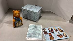 lot 2026 image: G. DeBrekht Bear Plaque Figurine Limited Edition