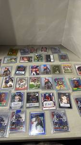 lot 2029 image: Mixed Sports Trading Card Collection some signed