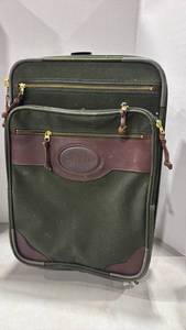 lot 3158 image: Orvis suit case 21x14x8