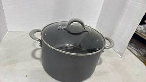 lot 5027 image: Circulon 6 qt stock pot