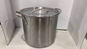 lot 5030 image: Stainless steel stock pot