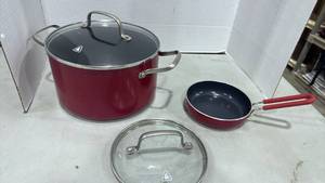 lot 5032 image: Red volcano pot, egg pan and extra lid