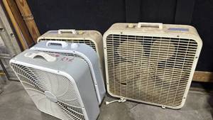 lot 3018 image: Box Fans- Set of 4