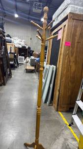 lot 3025 image: Wooden coat rack 6 ft tall