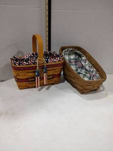 lot 4092 image: 1994 Longaberger Candle Basket and 1983 Bread Basket Set