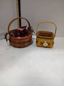 lot 4098 image: Longaberger Patriotic and Let It Snow Baskets