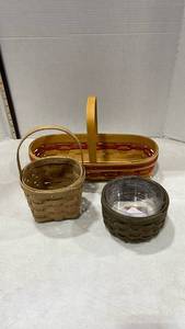 lot 4109 image: Longaberger baskets