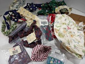 lot 4125 image: Various Longaberger Liners and Basket Wraps
