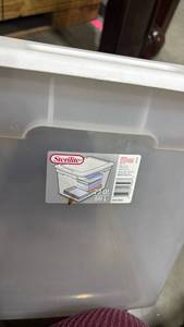 lot 4154 image: Sterilite 73 qt container