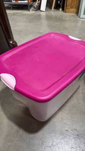 lot 4156 image: Sterilite 66 qt latch storage box