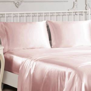 lot 14263 image: Juliette Leblanc New York Silky Satin Queen Pillowcase Set - Pink Pillow Cover Set - Luxury Satin Bedding 2-Piece Set