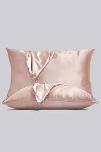 lot 8357 image: Pink Satin Pillowcase 2pk