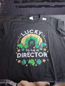 lot 8008 image: Lucky Director St. Patricks Day T-Shirt L