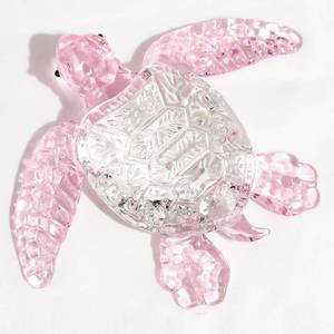 lot 12259 image: Movdyka Crystal Pink Sea Turtle Decor Gifts for Women, Sea Turtles Statue Blown Art Glass Animals Sculpture Collection Figurine Home Decor, Paperweight Birthday Present for Best Frien (Broken Leg)