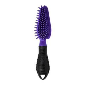 lot 12260 image: FURminator Hair Collection Rubber Brush For Cats Removes Loose Hair On Pets, Upholstery, Clothing, Carpets And Rugs For Easy Cleanup, 1 Count