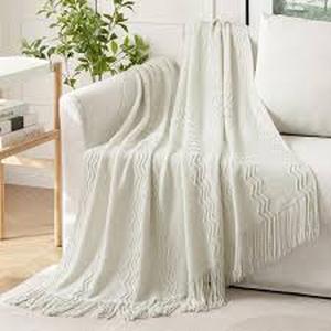 lot 7788 image: White Textured Upholstery Blanket