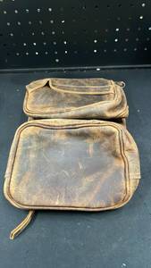 lot 11905 image: Brown Leather Messenger Bag with Contrast Stitching