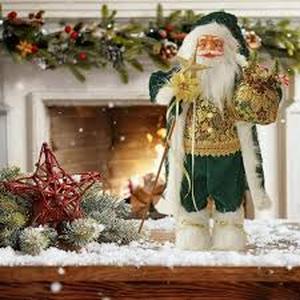 lot 4122 image: Traditional Santa Claus Holiday Decor Figurine