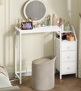 lot 11754 image: White Office Desk With Charging Port
