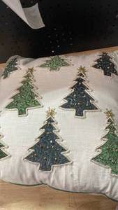 lot 13811 image: Decorated Christmas Tree throw pillow
