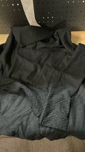 lot 14350 image: Black sweater size large