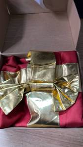 lot 14362 image: Christmas tree skirt
