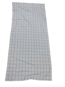 lot 6489 image: White Cotton Grid Pattern Fabric 90x45 in