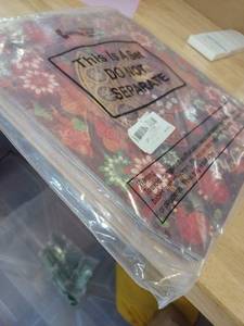 lot 18003 image: Chinese New Year gift box