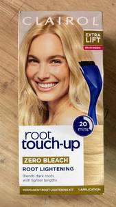 lot 19758 image: Clairol Root Touch-Up Extra Lift Kit