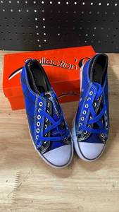 lot 20408 image: Blue and Black Plaid Canvas Sneakers womens size 6