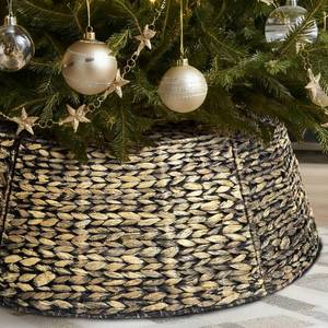 lot 5242 image: 6-Piece Rattan Christmas Tree Collar - 33 Rustic Farmhouse Tree Skirt- Xmas Tree Base Cover for Christmas Decoration- Woven Holiday Tree Ring Accessory for Home, Living Room (Black Wash, 33 in)