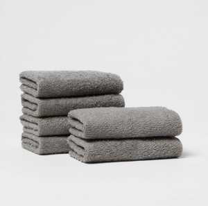 lot 5127111 image: Grey Cotton Hand Towels Set - Retail $15