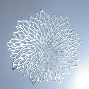 lot 16129 image: Snowkingdom 12 Pack of Silver Placemats Metallic Vinyl Dinning Table Mats, Round Flower Charger Plates Decoration Bulk for Winter Holiday Christmas Thanksgiving Party - Retail $24