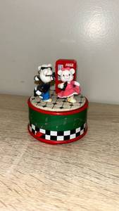 lot 42 image: Coca-Cola Dancing Mice Music Box - Retail $25