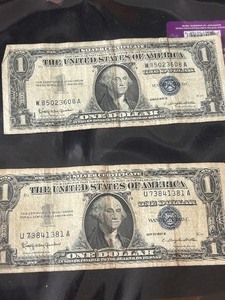 lot 107 image: 2 1957 Silver Notes