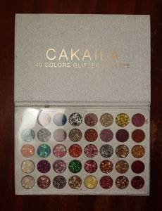 lot 35499 image: Glitter Eyeshadow Palette, 40 Colors Highly Pressed Pigmented Metallic Shimmer Sparkly Glitter Eyeshadow Makeup Pallet Palettes, Pink Blue Green Red Gold Purple Eye Shadow Powder