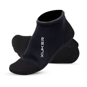 lot 35542 image: Neoprene Water Socks 3mm, Sand Proof Beach Volleyball Socks Diving Socks for Outdoor Water Sports - Retail $18
