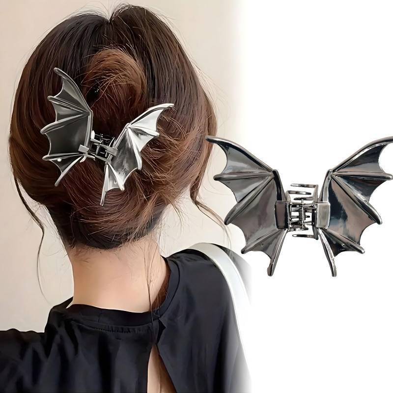 lot 61922 image: Gothic Bat Hair Claw Clips - Metal Black Metal, Punk Style for Christmas Halloween & Costume Parties, 1Pcs Hair Clip for Thin Thick Hair Punk & Y2K-Style for Updos & Braids - Retail $7